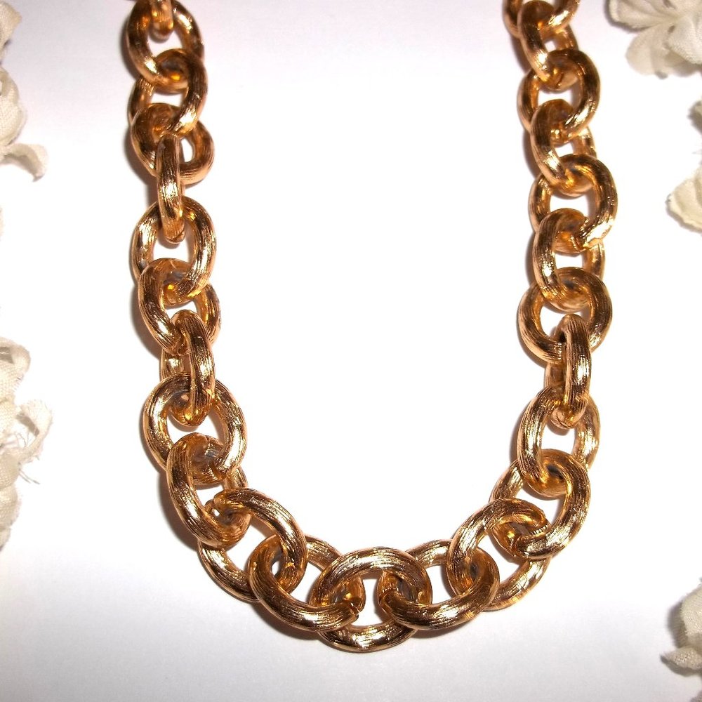 Vintage Jewelry Long 33 Inch Gold Toned Chain Unisex Man Woman Chunky Retro C364
